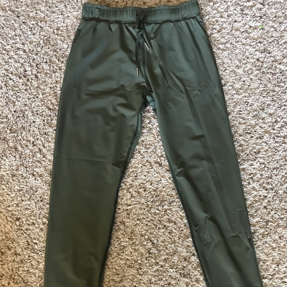 Zyia olive
